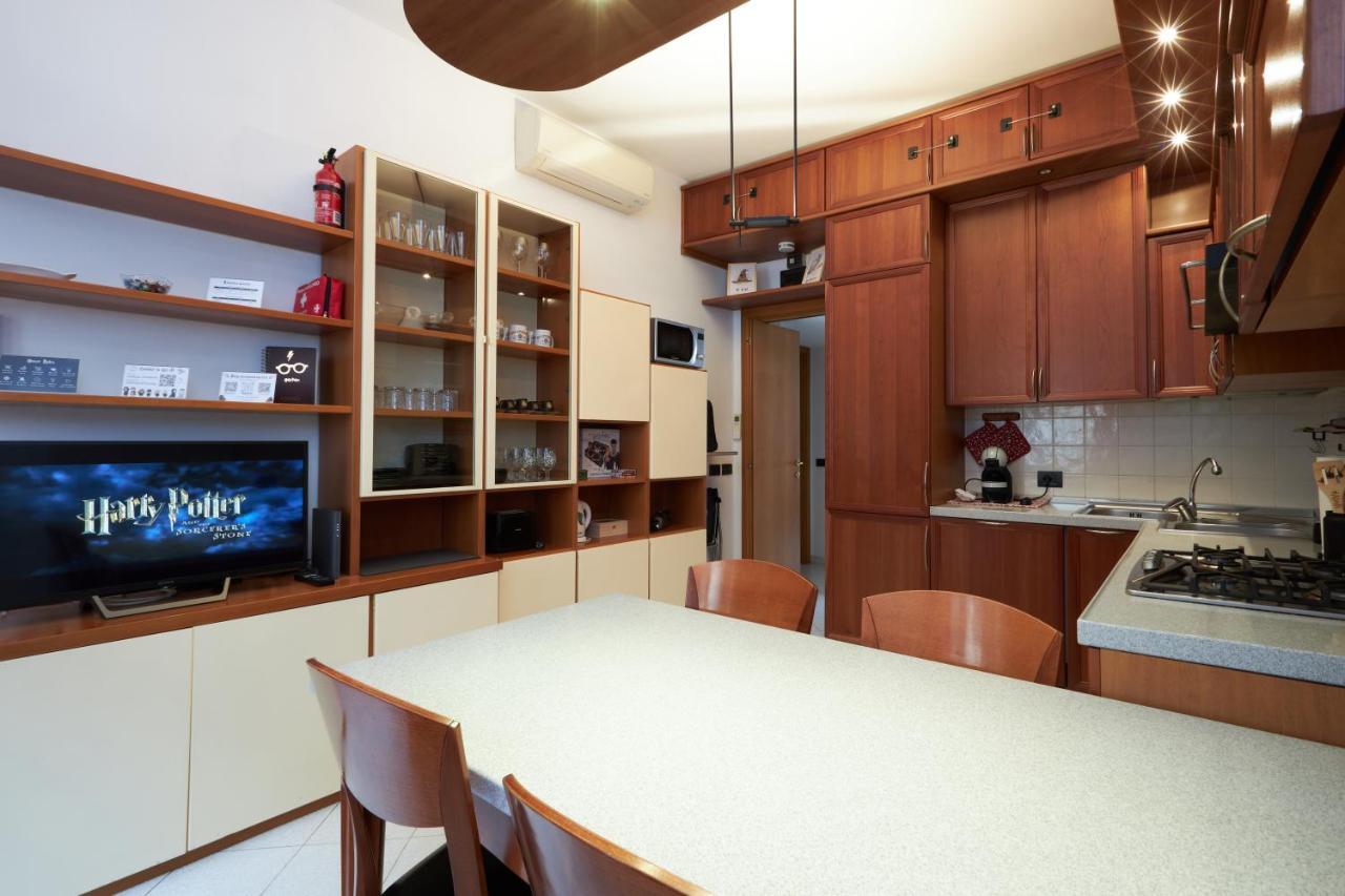 Harry Potter'S Magic House - Metro M4 - Linate - Citta Studi Apartment Милано Екстериор снимка