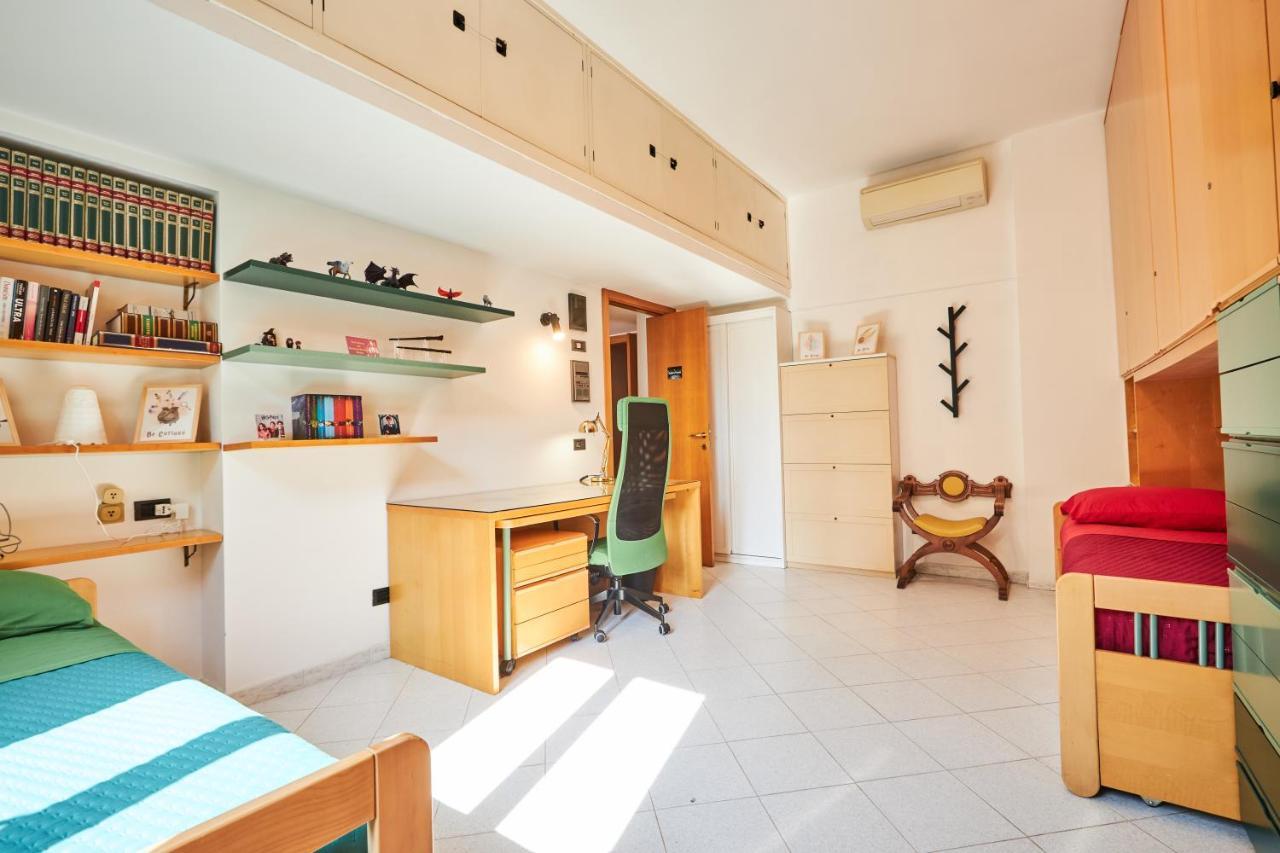 Harry Potter'S Magic House - Metro M4 - Linate - Citta Studi Apartment Милано Екстериор снимка